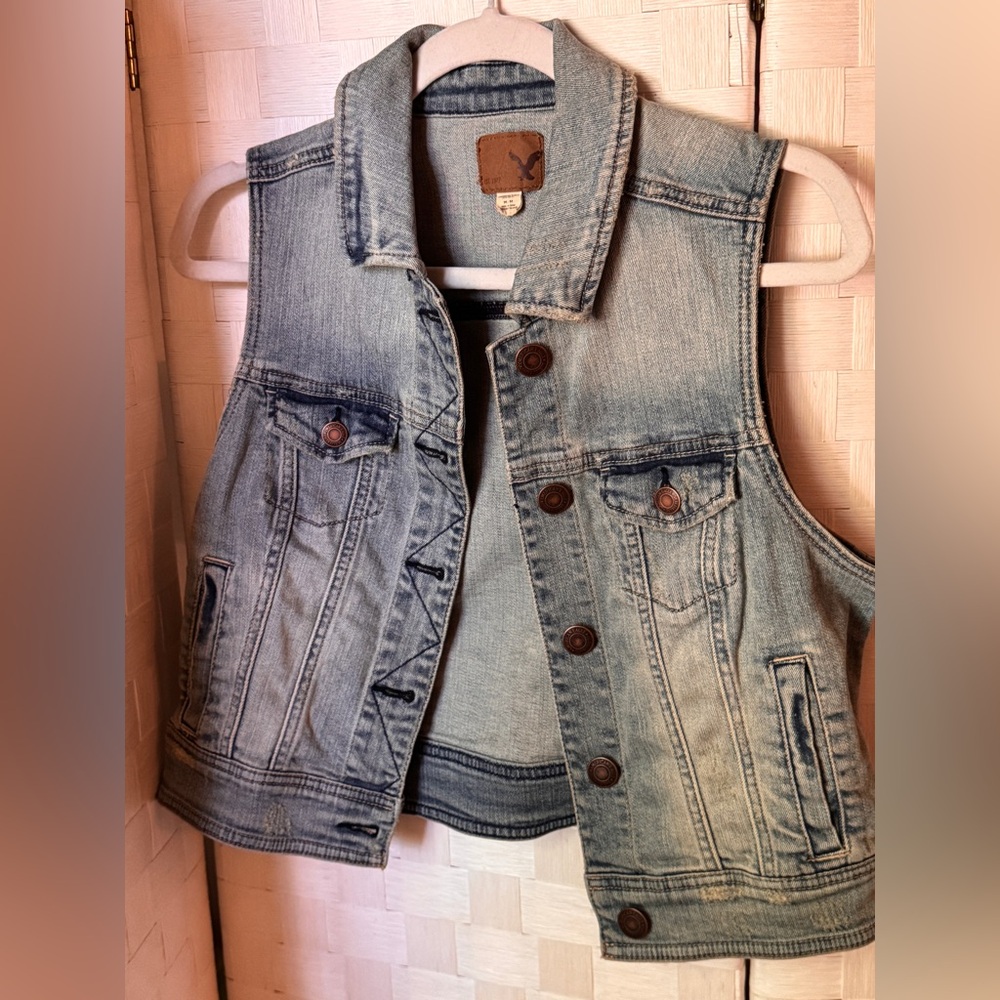 American Eagle Outfitters Brown Leather Patch Denim Vest